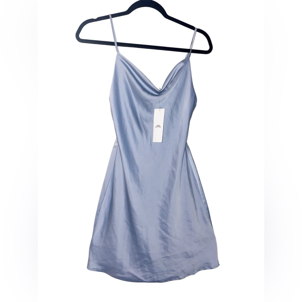 Urban Outfitters Mallory Cowl Neck Slip Dress

XS

Sky Blue/Light Blue.